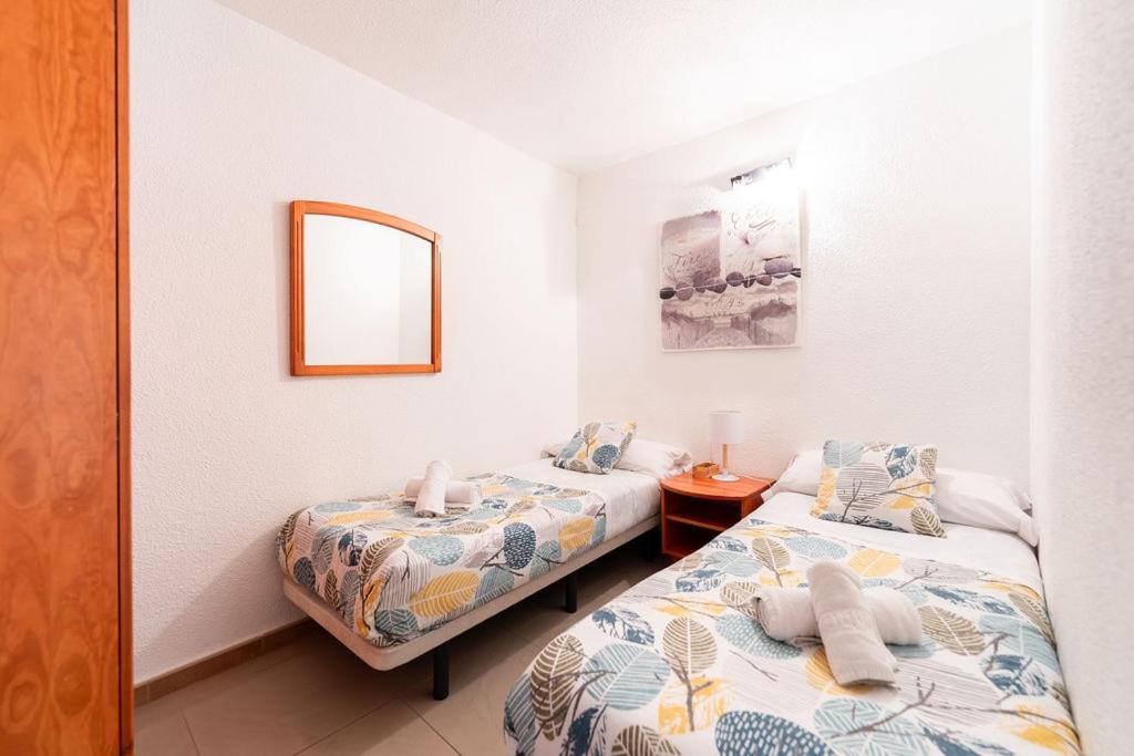 Apartamento En El Centro A Un Minuto De La Playa Benidorm Esterno foto